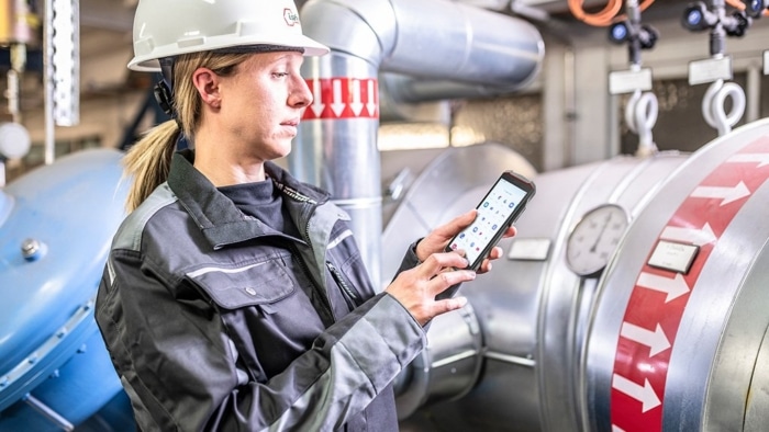 Điện thoại chống cháy nổ i.safe MOBILE IS540.1 tuyệt đối an toàn trong khu vực nguy hiểm Zone 1/21, Class I Div.1